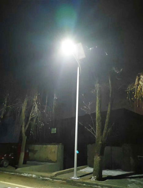 积石山县阿拉尔太阳能路灯项目